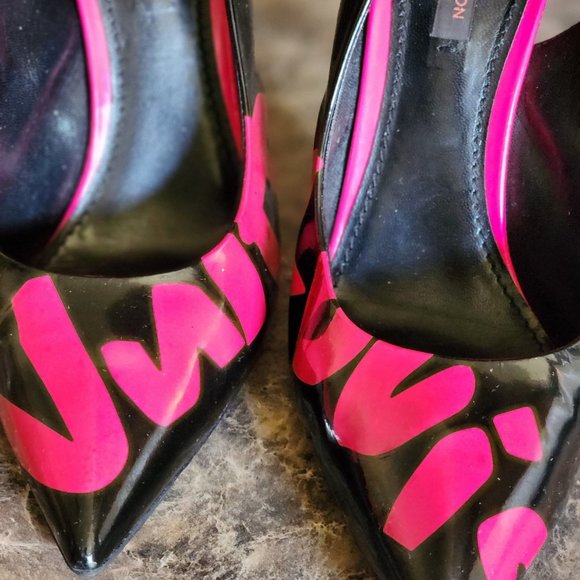 Louis Vuitton Black and Pink Heels - Picture 1 of 3